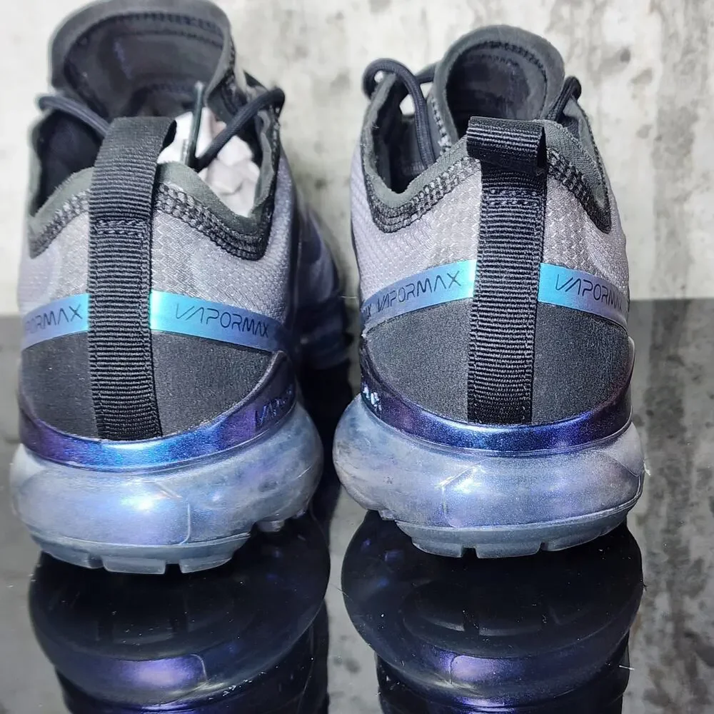 Nike Air VaporMax 2019 Throwback Future Black Size 7Y or 8.5 Women